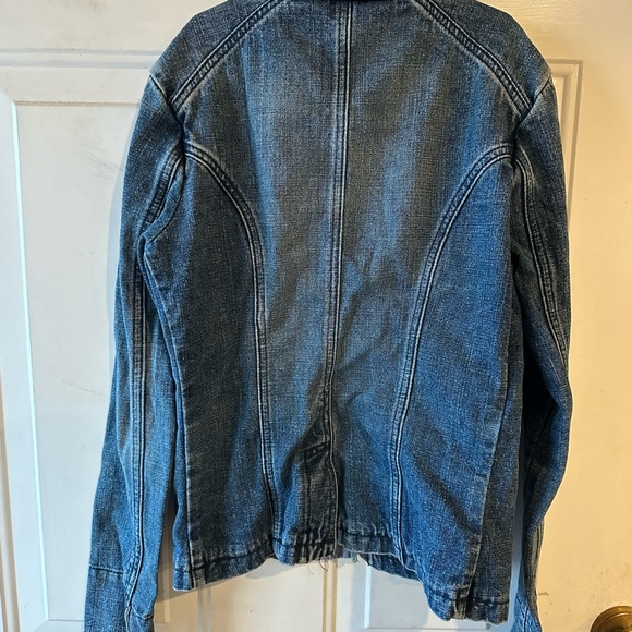 Denim jacket💙 - Picture 3 of 3